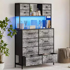 Cassettiera a 12 cassetti in tessuto nero/marrone/grigio/bianco con luce a LED e presa di corrente, ripiani aperti, per 1 persona