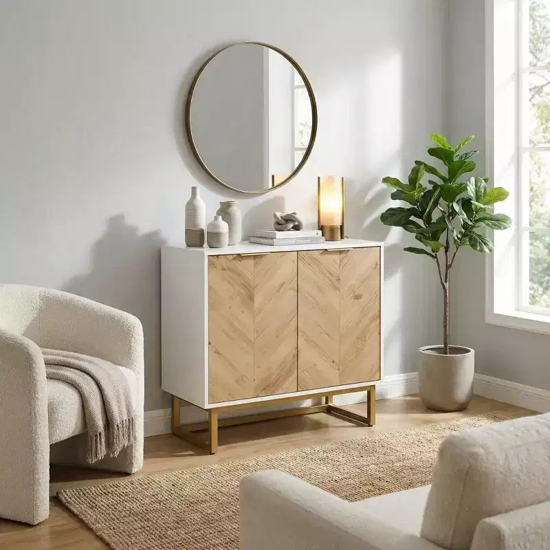 Mobile credenza a 2 ante con motivo Chevron, in legno bianco e naturale, con base in metallo nero