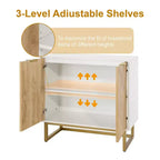 Mobile credenza a 2 ante con motivo Chevron, in legno bianco e naturale, con base in metallo nero